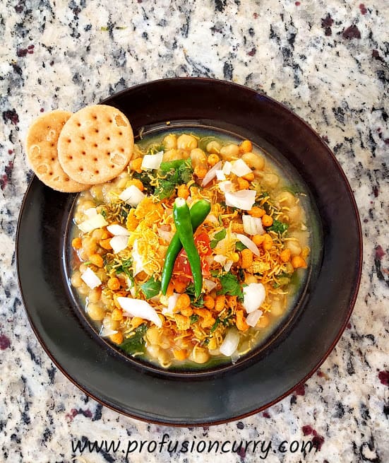 Matra Chaat served as a dip with crackers.