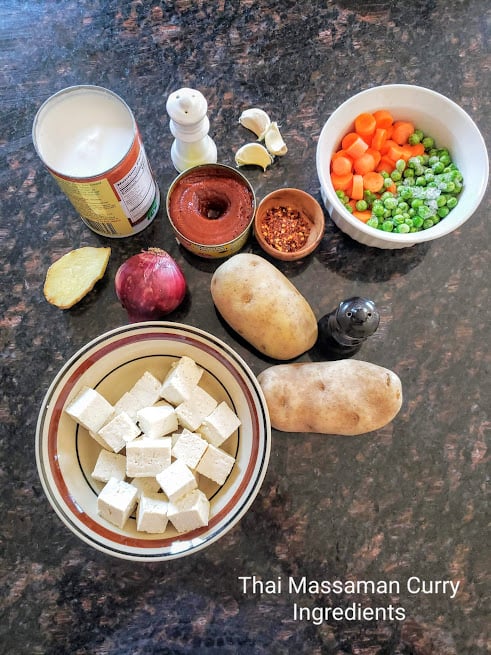 Ingredients needed to make this curry recipe.