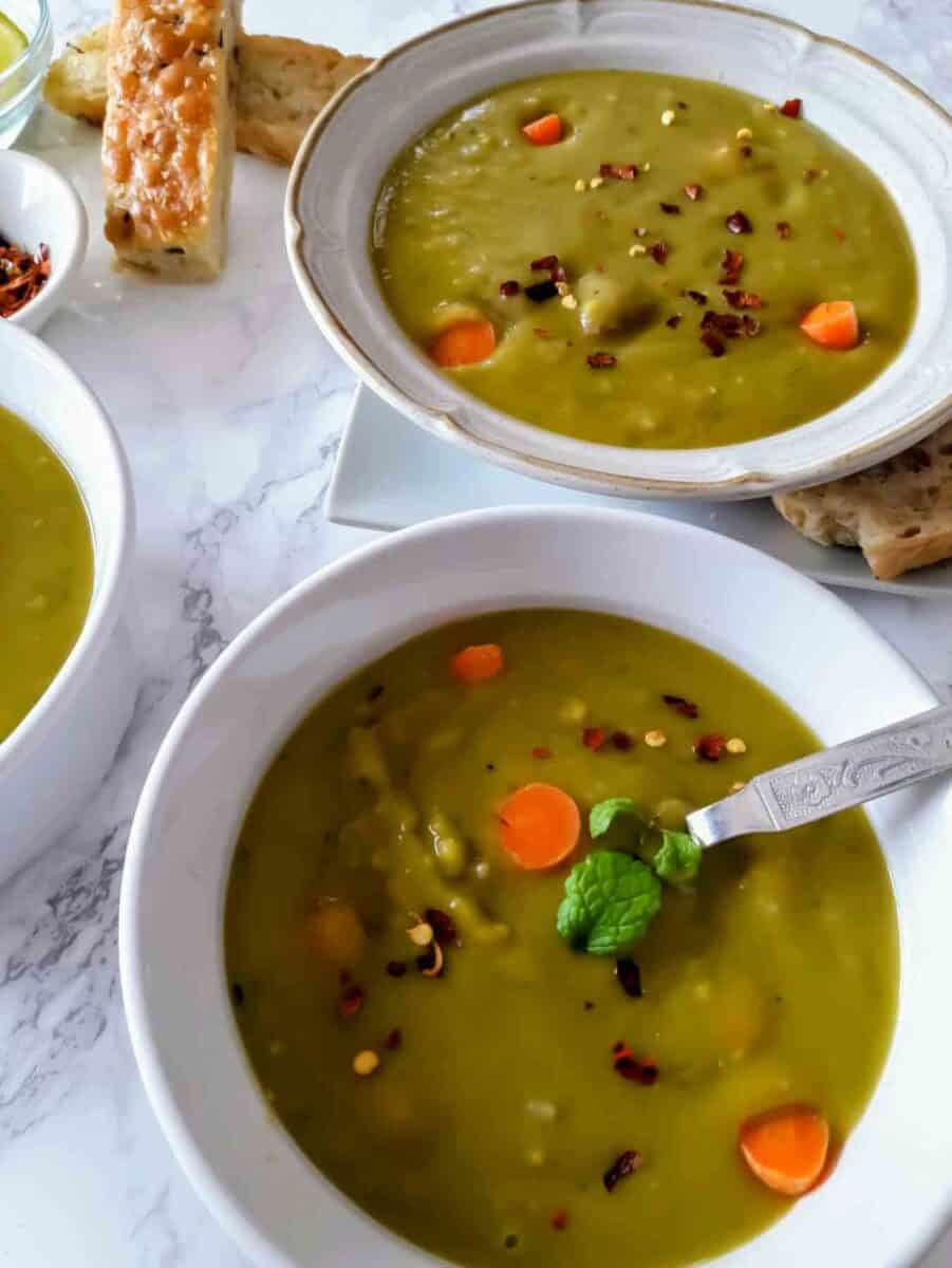 instant pot vegan split pea soup recipe.